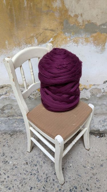 česaná vlna SH na plstění a předení vínová purpurová 20 g