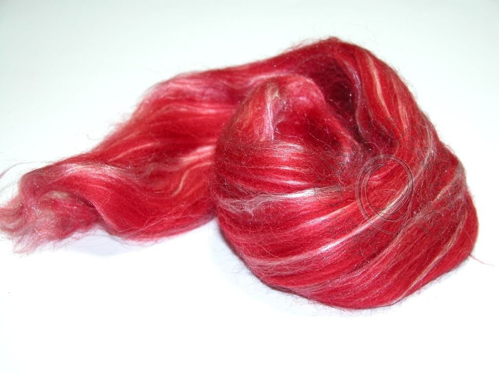 Hedvábný česanec 30% hedvábí/70% merino - červený 10g