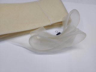 modistická krinolína 16cm/0,5m svetlá smetanová